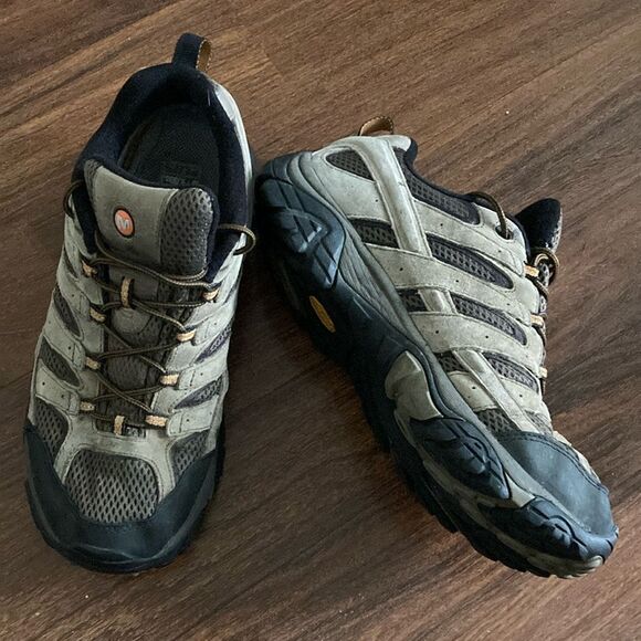 Merrell Brown Hiking Boots Sz 10 - Picture 1 of 10